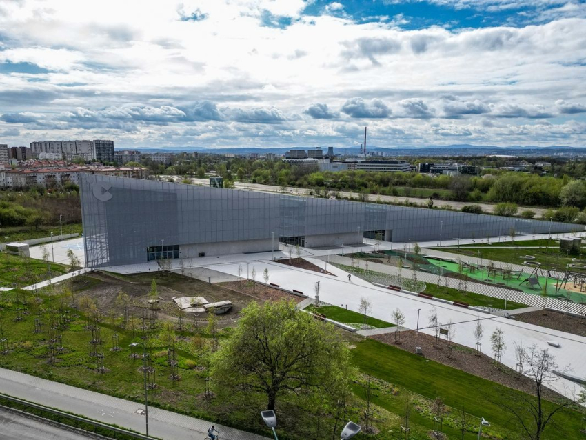 Nowoczesny budynek Małopolskiego Centrum Nauki w Krakowie.
