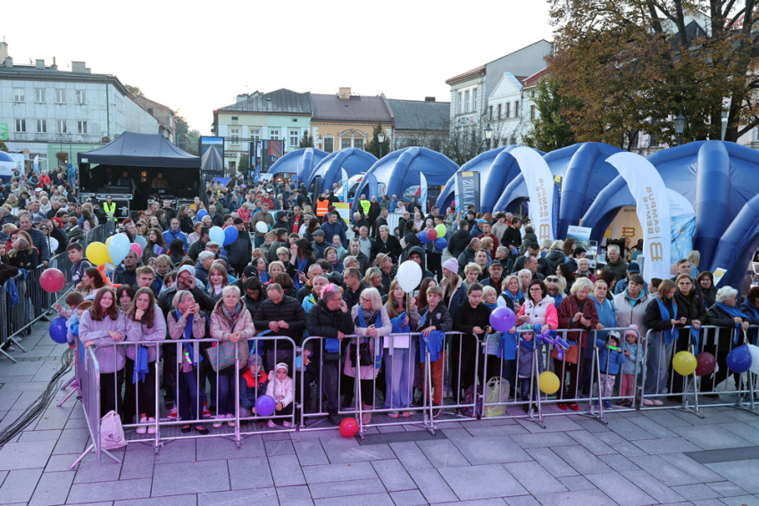 Publiczność ogląda występ Maryli Rodowicz.