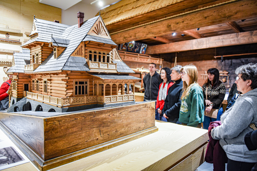 Muzeum Tatrzańskie wewnątrz.