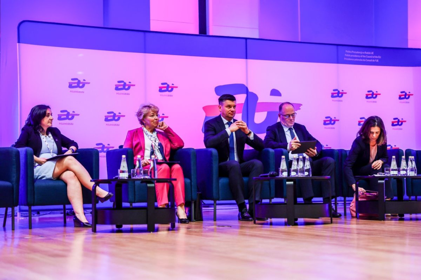 Paneliści.