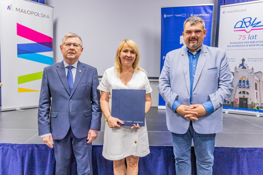 Beneficjent z promesą.