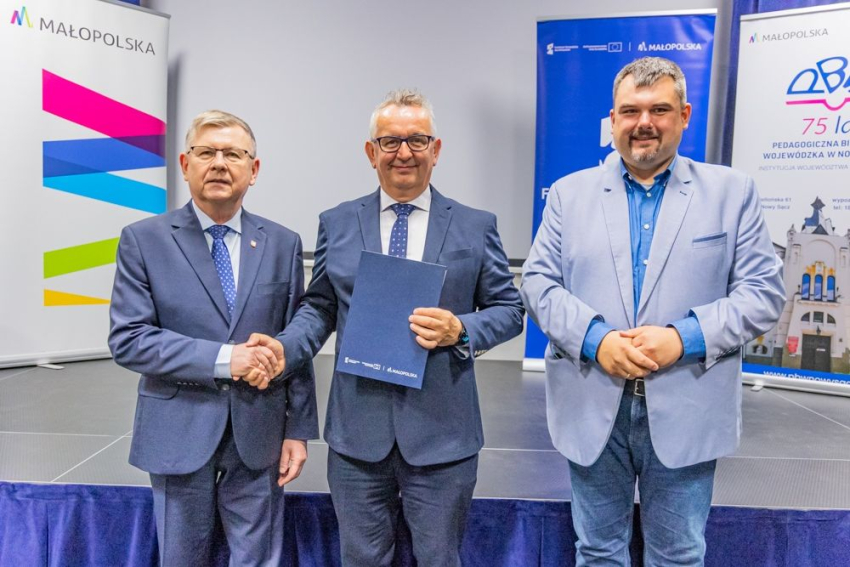 Beneficjent z promesą.