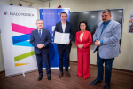 Beneficjent z promesą.