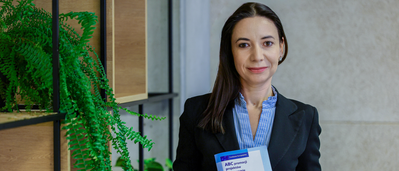 Konsultantka Punktu Informacyjnego Funduszy Europejskich.